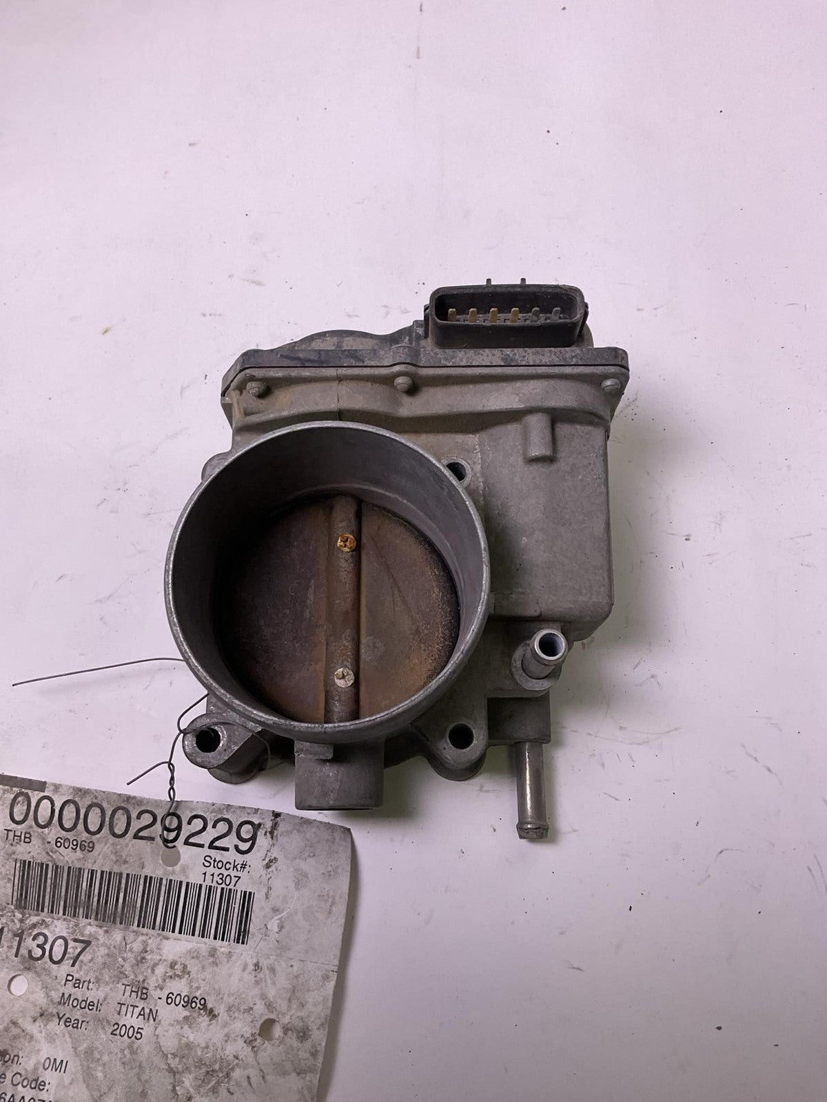 Throttle Body/valve Assy NISSAN TITAN 04 05 06 07 08 09 10 11 120